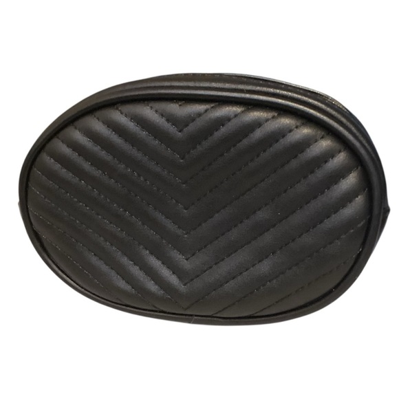 Steve Madden Black Quilted Chevron Belt Bag (no belt) - Picture 1 of 9